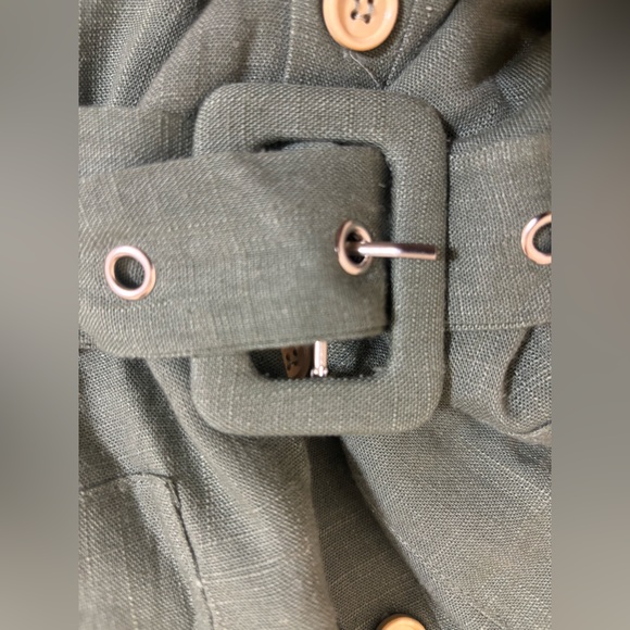 Mable linen army green romper with belt - Picture 4 of 6